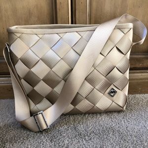 Maggie’s Seatbelt Bag